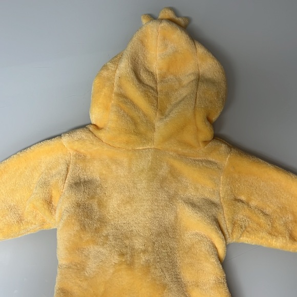 HB - 0 TO 9 MONTH BABY CHICK SUPER SOFT HOODED BATHROBE NWOT - Picture 9 of 10